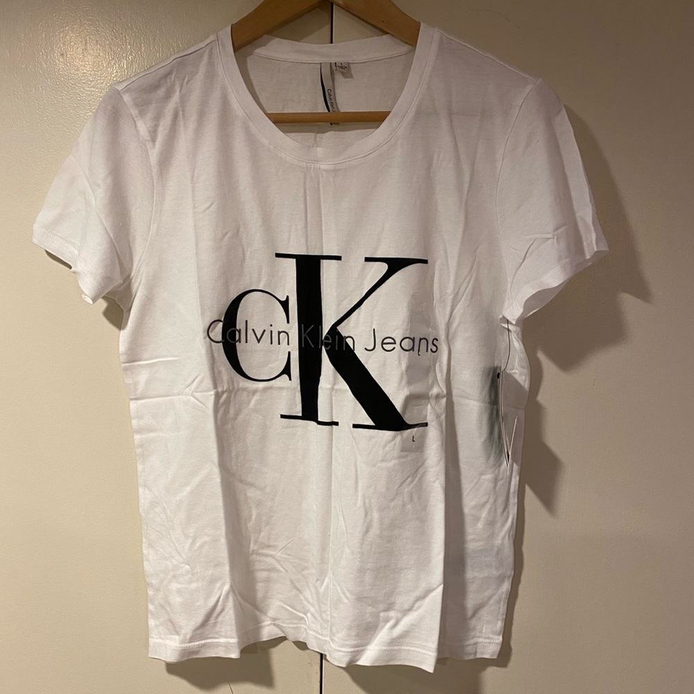 New With Tags Calvin Klein Jeans reissue t-shirt